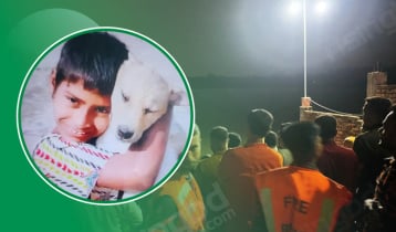 এবার খানজাহান আলীর মাজারের কুমির টেনে নিল এক শিশুকে