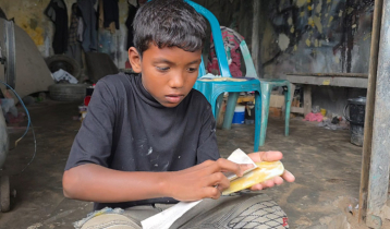 একবেলা খাবার আর ৫০ টাকার বিনিময়ে বিকিয়ে যাওয়া শৈশব