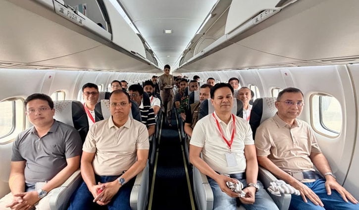মৌলভীবাজারের পথে প্রধানমন্ত্রী