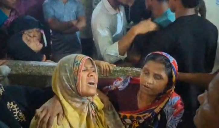 পটুয়াখালীতে টিউবওয়েল বসাতে গিয়ে বিদ্যুৎস্পৃষ্টে নিহত ২ 