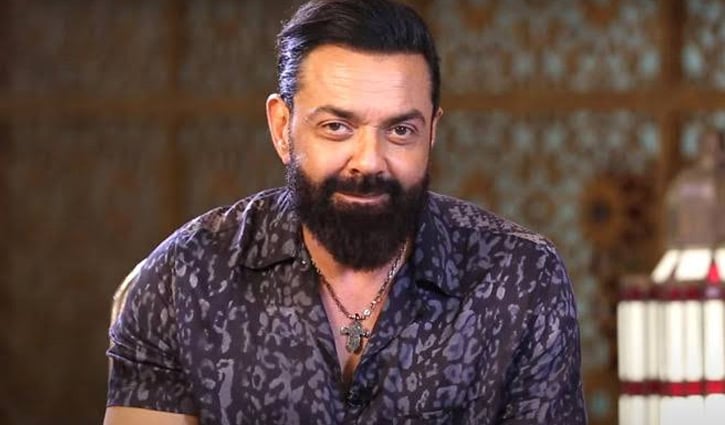 প্রথম প্রেম: বন্ধু কেড়ে নেয় ববির প্রেমিকাকে