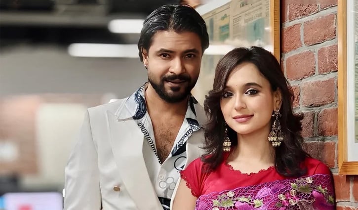 ফের জুটি বাঁধছেন রাজ-সাবিলা