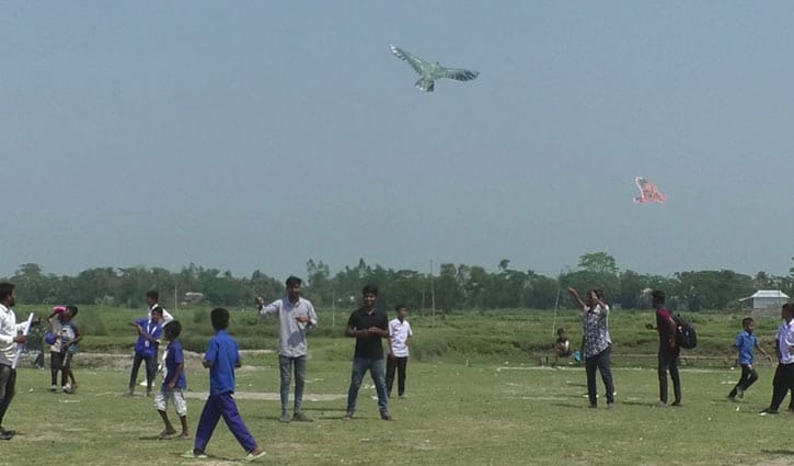 মাদক নয়, উড়াই ঘুড়ি, আলোকিত সমাজ গড়ি 