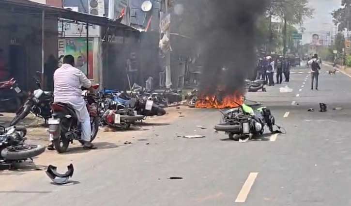 ঈশ্বরদীতে বিএনপির দুই গ্রুপে সংঘর্ষ-গুলি, আহত ৩০