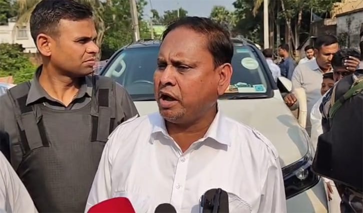 ‘মুসলিমদের বোকা বানানো খুব সহজ’