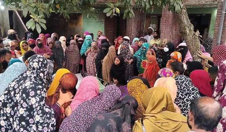 রামপালে সড়ক দুর্ঘটনা: বরসহ ৯ জনের মরদেহ বাড়িতে, জুমার পর দাফন