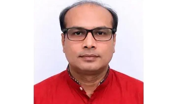 ঈশ্বরদীতে নারীসহ রাত কাটাতে চেয়ে পুলিশের হাতে ধরা ভুয়া জজ