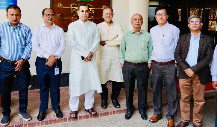 বিটিভি চট্টগ্রামকে দ্রুত পূর্ণাঙ্গ কেন্দ্রে রূপান্তরের নির্দেশ প্রতিমন্ত্রীর