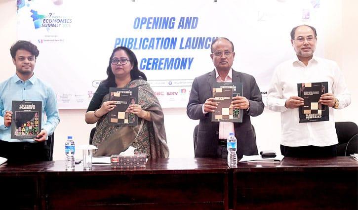 ঢাবিতে ৩ দিনব্যাপী ইকোনমিকস সামিট শুরু