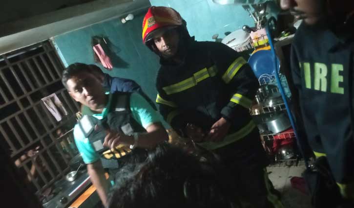 ধামরাইয়ে রান্নাঘরে বিস্ফোরণে দগ্ধ গৃহবধূর মৃত্যু