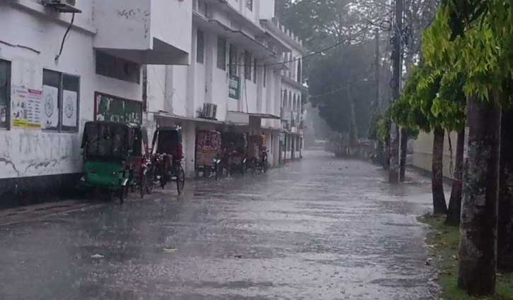 গোপালগঞ্জে মৌসুমের প্রথম বৃষ্টিপাত