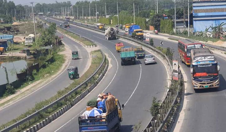 ঢাকা-টাঙ্গাইল মহাসড়কে বাড়ছে ডাকাতি, ছড়াচ্ছে আতঙ্ক 