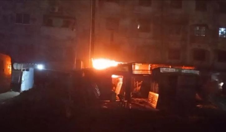 নারায়ণগঞ্জে সোয়েটার কারখানায় অগ্নিকাণ্ড