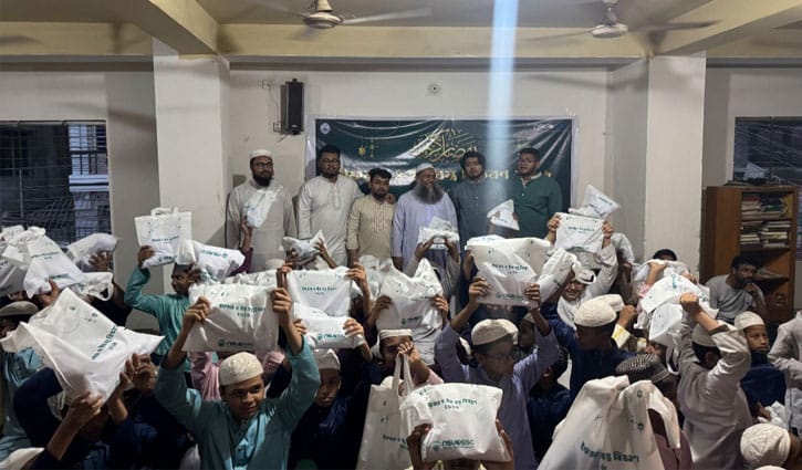 ঈদের আনন্দ ছড়িয়ে দিতে নর্থ সাউথ ইউনিভার্সিটির সোশ্যাল সার্ভিস ক্লাবেরে উদ্যোগ