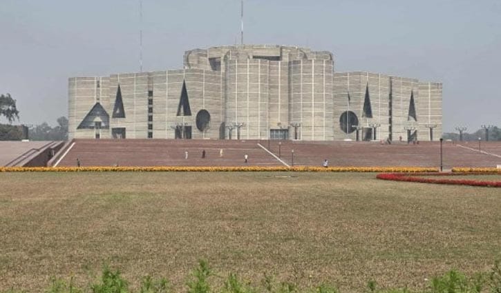 সংসদে সাউন্ড সিস্টেমে ত্রুটি, ২০ মিনিট বিরতির পর অধিবেশন শুরু