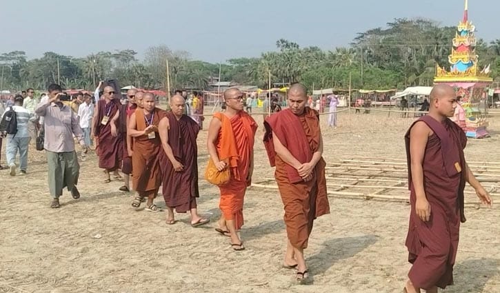 দ্বিতীয় দিনের মতো চলছে রাখাইন সংঘরাজের জাতীয় অন্ত্যেষ্টিক্রিয়া অনুষ্ঠান