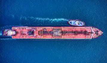 রাশিয়ার তেলে নিষেধাজ্ঞা প্রত্যাহারে কমছে দাম