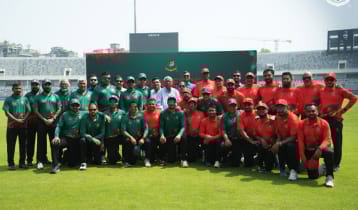 ব্যাট-বলে ঝড় তুলে একাই ম্যাচ জিতালেন রফিক