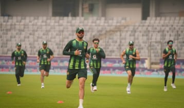 বাবর বাদ পড়েনি, আমরা নতুনদের সুযোগ দিয়েছি: আফ্রিদি