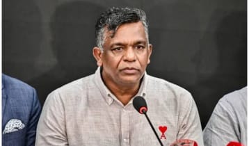 আকাশছোঁয়া প্রত্যাশা, শেষে কেবল সমালোচনার ভার