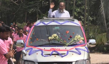 ভিন্ন আয়োজনে প্রিয় বুলু স্যারকে বিদায়