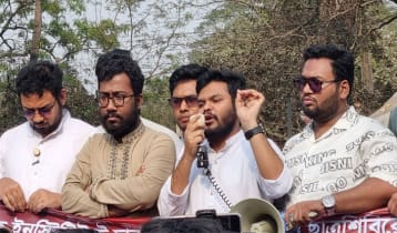 ঢাকা পলিটেকনিকে হামলার প্রতিবাদে ঢাবি ছাত্রশিবিরের বিক্ষোভ