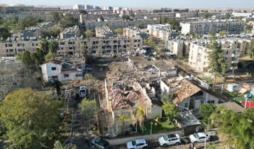 ইরান-লেবাননের ক্ষেপণাস্ত্র হামলায় কাঁপছে ইসরায়েল, ব্যাপক ক্ষয়ক্ষতি