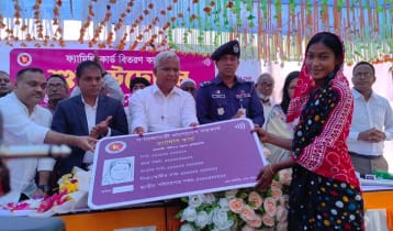 ফ্যামিলি কার্ড বিতরণে ধর্ম বা জাতিগত বিভেদ নেই: সমাজকল্যাণমন্ত্রী