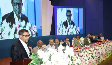 নবীন চিকিৎসকদের রাজনীতিতে না জড়ানোর পরামর্শ স্বাস্থ্যমন্ত্রীর