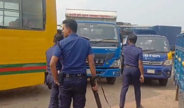 ঢাকা-মাওয়া এক্সপ্রেসওয়েতে যানবাহনের চাপ বাড়ছে