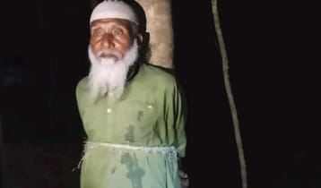 চোর সন্দেহে বৃদ্ধকে গাছে বেঁধে পিটিয়ে হত্যা