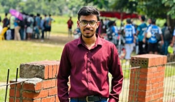 জাবিতে নারী শিক্ষার্থীকে ফেসবুকে কুরুচিপূর্ণ মন্তব্য, বহিষ্কার