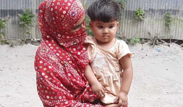 স্বামী হারিয়ে চোখে অন্ধকার দেখছেন কবিতা