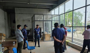 মানিকগঞ্জে পোশাক কারখানায় ডাকাতি