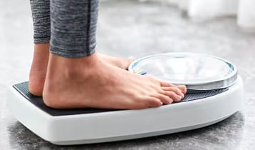 ঈদের পরে মনে হচ্ছে ওজন বেড়েছে? সঠিক উপায়ে ওজন মেপে নিন