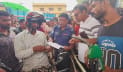 চাঁপাইনবাবগঞ্জে হেলমেট ও বৈধ কাগজ ছাড়া তেল মিলবে না