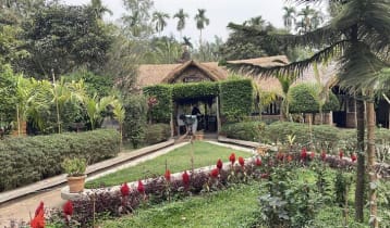 পর্যটকদের বরণে প্রস্তুত মৌলভীবাজার