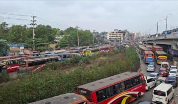 ঈদযাত্রায় গাজীপুরে ১২ কিলোমিটার থেমে থেমে যানজট