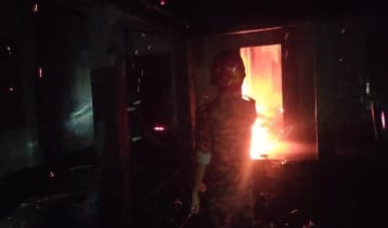 খাগড়াছড়ি আগুনে পুড়ল স্কুলের টিনশেড ভবন