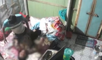 লক্ষ্মীপুরে স্ত্রীকে নির্যাতনের সিসিটিভি ফুটেজ ভাইরাল, স্বামী থানায়