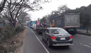 গজারিয়ায় ঢাকা-চট্টগ্রাম মহাসড়কে তীব্র যানজট