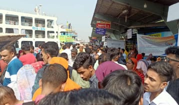 ঘরে ফেরার আনন্দের কাছে ম্লান ঈদযাত্রার ভোগান্তি 