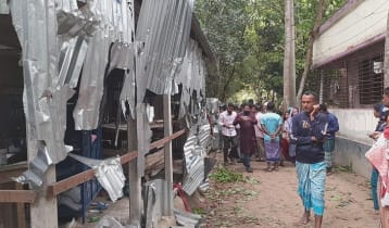 ঈদের নামাজ পড়েই সংঘর্ষে জড়ায় দুই পক্ষ, আহত ১১