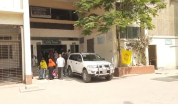 সিদ্ধিরগঞ্জে গণপিটুনিতে ছিনতাইকারী নিহত