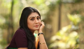 বাবা হারালেন বন্যা মির্জা