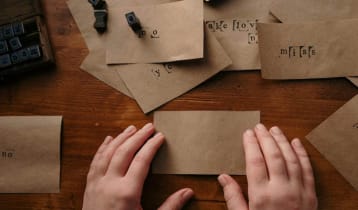 ৮৪ বছরের এক বৃদ্ধার প্রেমের চিঠি আলোচনায়