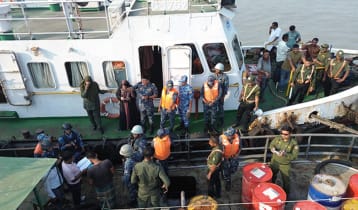 ট্যাংকার জাহাজে মজুত ৩৭ হাজার লিটার ডিজেল জব্দ