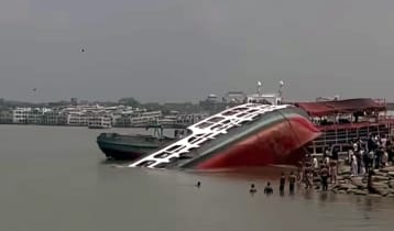 চরমোনাই মাহফিলে আসা একটি লঞ্চ ডুবে গেছে