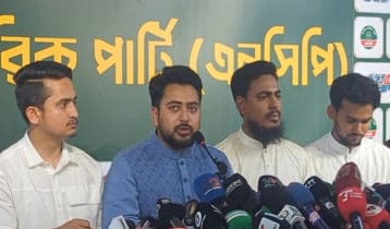 ঢাকার দক্ষিণে আসিফ, উত্তরে আদিব