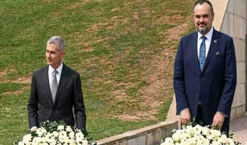 জিয়াউর রহমানের সমাধিতে পল কাপুরের শ্রদ্ধা